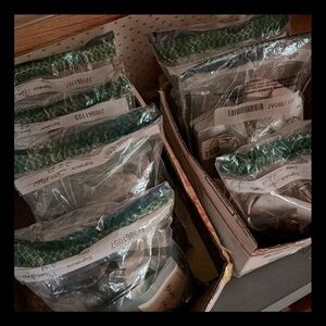 Lot of Costume Jewelry unsearched untested 2-3 lbs vintage/designer +FRE…